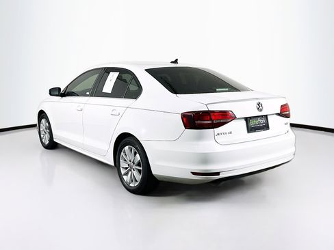 Used 2016 Volkswagen Jetta SE FWD image 5