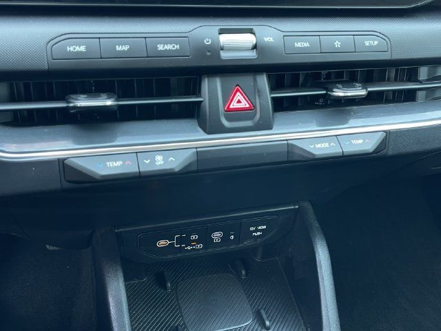 Used 2025 Kia K4 EX FWD image 18
