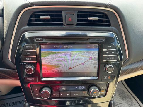 Used 2016 Nissan Maxima Platinum image 20