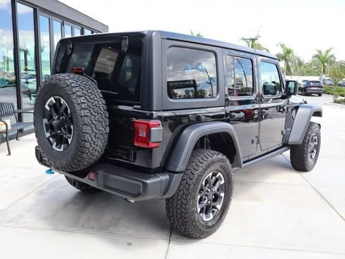 Used 2024 Jeep Wrangler Unlimited Rubicon 4xe AWD/4WD image 3