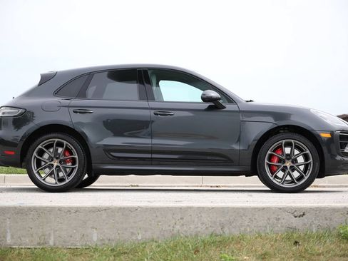 Certified 2025 Porsche Macan GTS AWD/4WD image 31