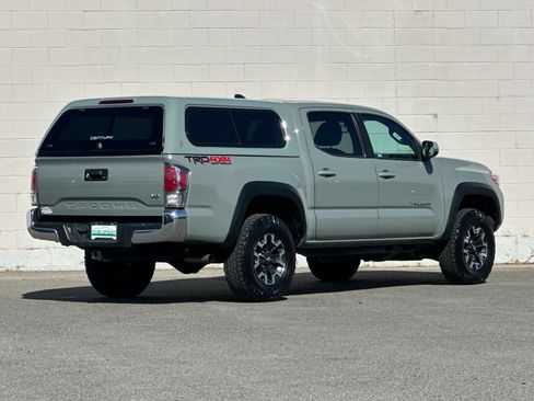 Used 2023 Toyota Tacoma TRD Off-Road AWD/4WD image 3