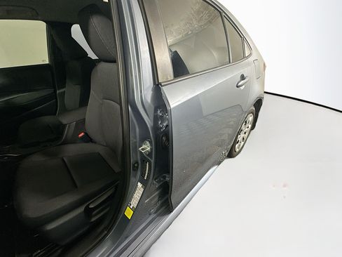 Used 2024 Toyota Corolla LE FWD image 12