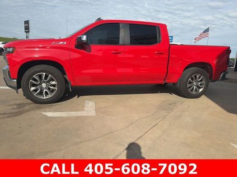 Used 2020 Chevrolet Silverado 1500 LT w/ Texas Edition AWD/4WD image 6