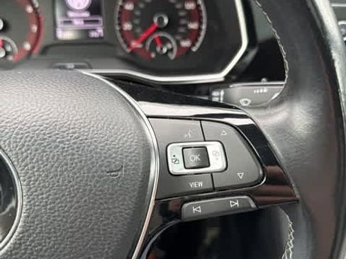 Used 2019 Volkswagen Jetta R-Line image 16