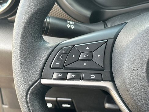 Used 2023 Nissan Kicks SV image 24