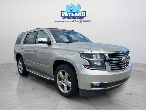 Used 2015 Chevrolet Tahoe LTZ AWD/4WD image 22