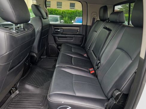 Used 2018 RAM 2500 Laramie w/ Sport Appearance Group AWD/4WD image 28