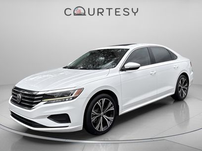 Used 2021 Volkswagen Passat 2.0T SE