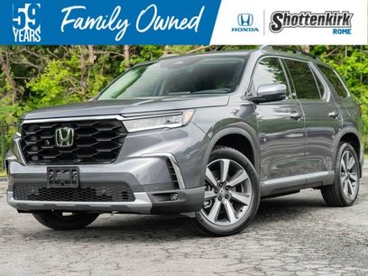 New 2025 Honda Pilot Touring