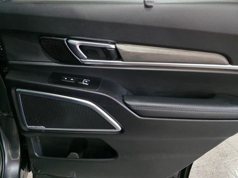 Used 2024 Kia Telluride SX Prestige X-Line image 12