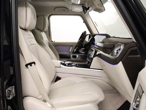 Used 2023 Mercedes-Benz G 63 AMG Squared image 28