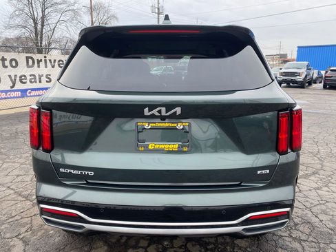Used 2023 Kia Sorento X-Line EX image 3