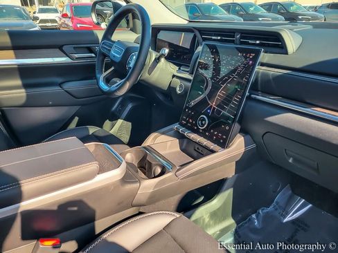 Used 2026 GMC Terrain Denali w/ LPO, Floor Liner Package AWD/4WD image 26