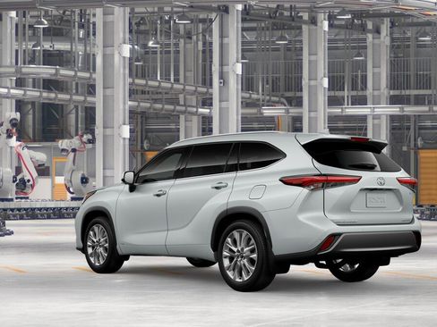 New 2026 Toyota Highlander Limited AWD/4WD image 6