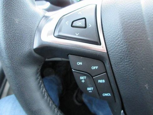 Used 2024 Ford Edge Titanium image 13