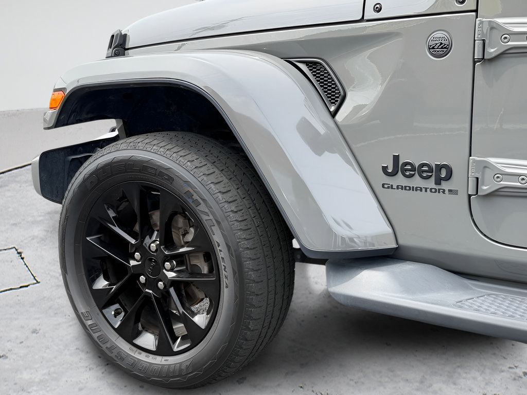 Used 2023 Jeep Gladiator Overland AWD/4WD image 47