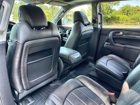 Used 2017 Buick Enclave Premium AWD/4WD image 20