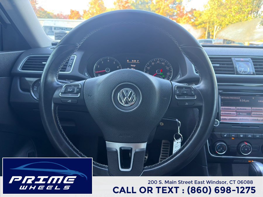 Used 2015 Volkswagen Passat 1.8T Sport FWD image 18