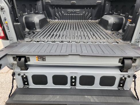 Used 2024 GMC Sierra 1500 Elevation AWD/4WD image 24