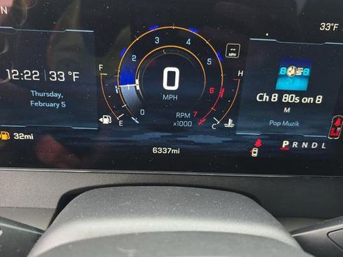 Used 2026 Chevrolet Traverse LT w/ Driver Confidence Package FWD image 5
