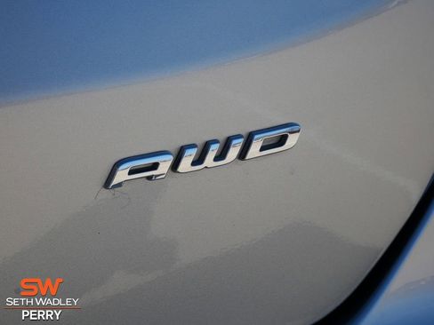 Certified 2024 Ford Edge SEL image 11