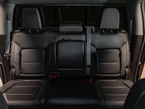 Used 2022 Chevrolet Silverado 2500 LTZ w/ LTZ Plus Package AWD/4WD image 27