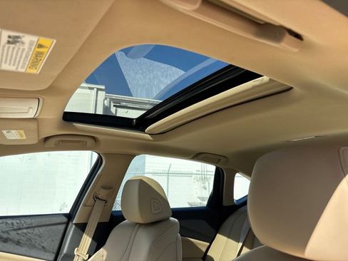 Used 2024 Acura TLX w/ Technology Package image 4