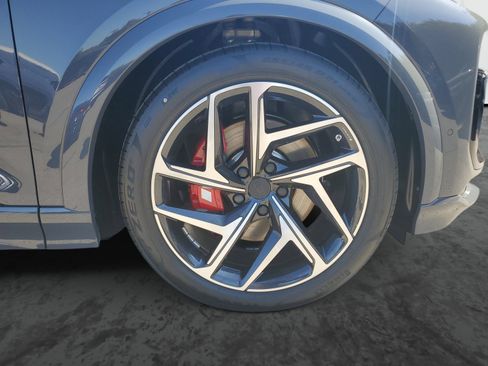 New 2027 Audi SQ6 e-tron Premium Plus AWD/4WD image 6