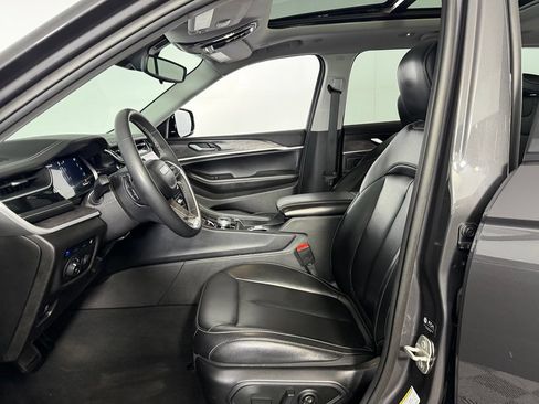Used 2023 Jeep Grand Cherokee 4WD 4xe image 22
