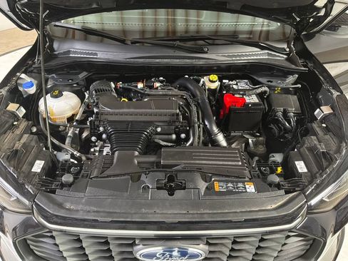 Used 2025 Ford Escape Platinum AWD/4WD image 28