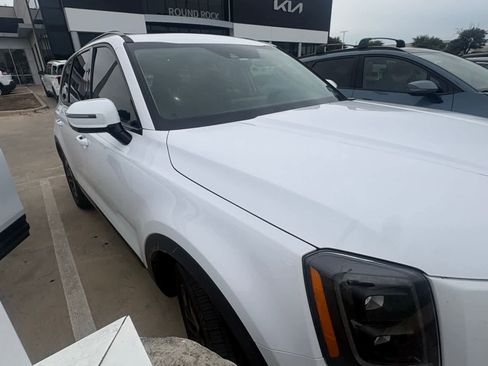 Used 2022 Kia Telluride SX w/ Nightfall Edition Package AWD/4WD image 3