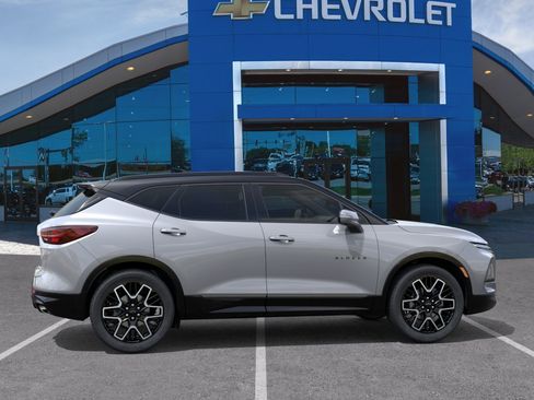 New 2026 Chevrolet Blazer RS w/ Driver Confidence II Package AWD/4WD image 32
