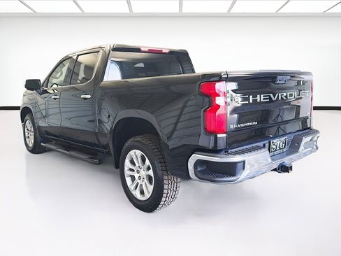Used 2022 Chevrolet Silverado 1500 LTZ image 6