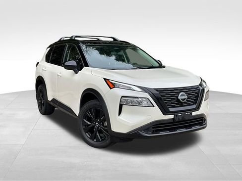 Certified 2023 Nissan Rogue SV w/ SV Premium B Package image 1