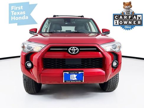 Used 2021 Toyota 4Runner SR5 Premium w/ Moonroof Package AWD/4WD image 2