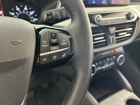 Used 2022 Ford Escape SEL AWD/4WD image 15