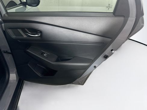 Used 2024 Honda Accord Sport image 29