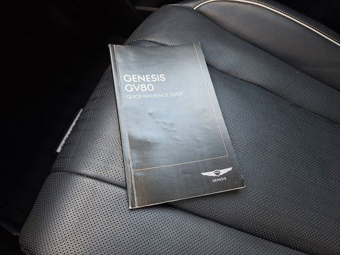 Used 2023 Genesis GV80 2.5T w/ Prestige 20" Package image 26