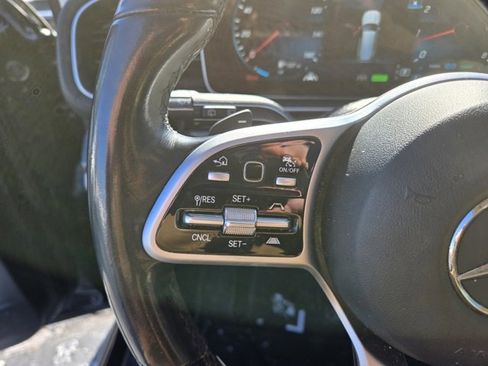 Certified 2021 Mercedes-Benz GLS 450 4MATIC image 6