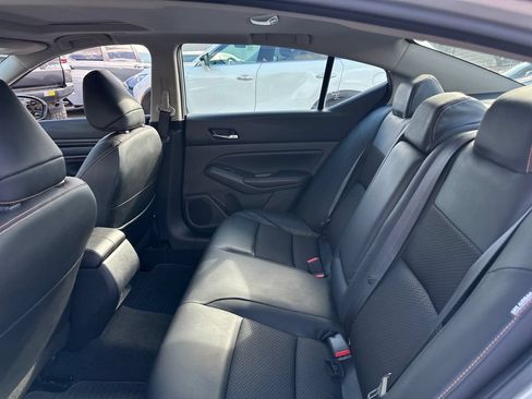 Used 2022 Nissan Altima 2.0 SR FWD image 15