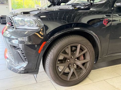 Used 2026 Dodge Durango SRT Hellcat w/ Premium Group AWD/4WD image 8