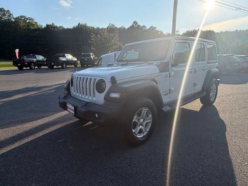 Used 2020 Jeep Wrangler Unlimited Sport S AWD/4WD image 7