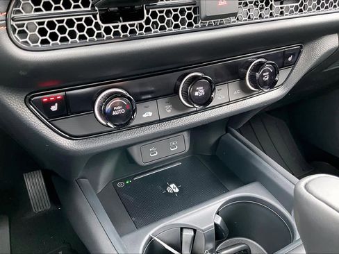 New 2026 Honda HR-V Sport image 19