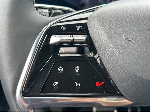 New 2026 Cadillac Vistiq Sport w/ LPO, Floor Liner Package image 29