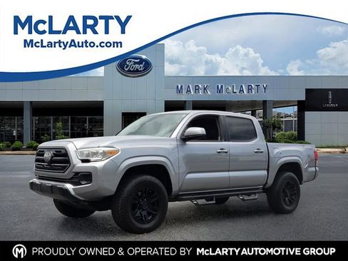 Used 2019 Toyota Tacoma SR RWD image 1