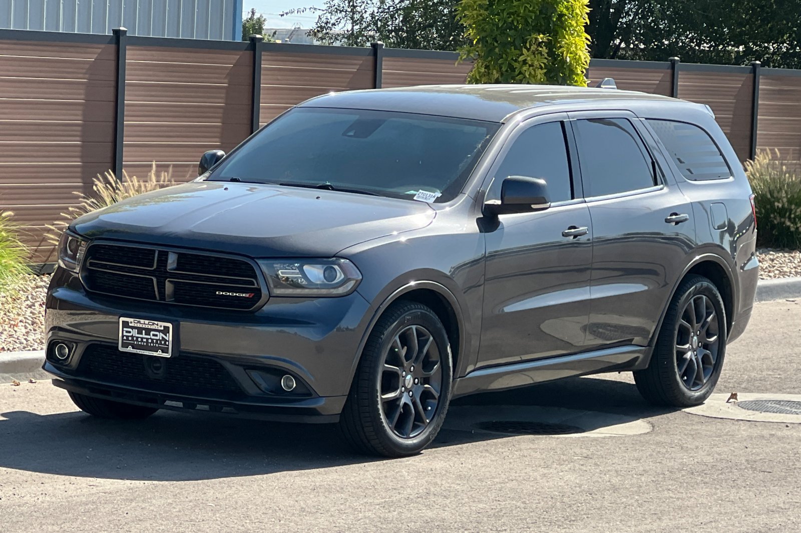 Used 2015 Dodge Durango R/T w/ Technology Group AWD/4WD image 11