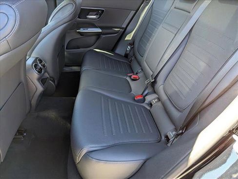 New 2026 Mercedes-Benz GLC 300 image 14