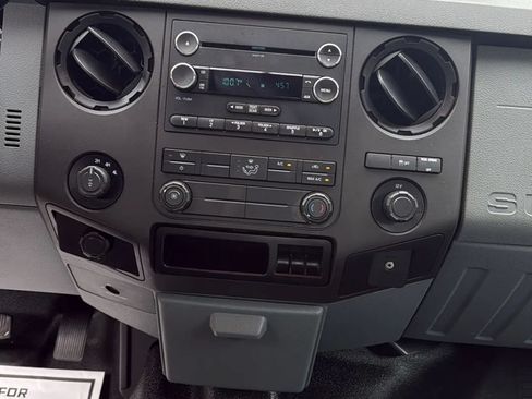 Used 2015 Ford F250 XL AWD/4WD image 23