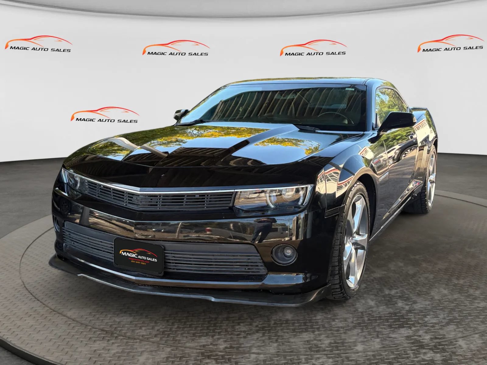 Used 2014 Chevrolet Camaro LT w/ RS Package RWD image 1